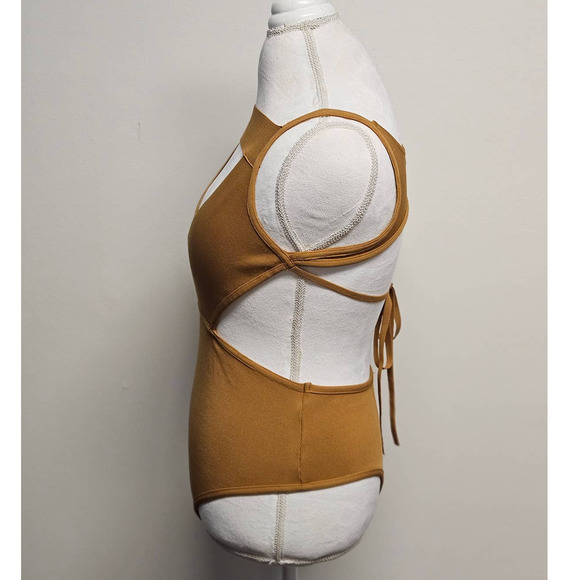 LuLus Yellow Gold BodySuit Leotard Snap Bottom Cutout Top Size Large - Picture 7 of 12